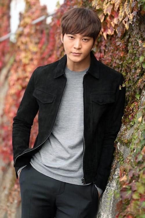 Korean Actor Joo Won Picture Gallery